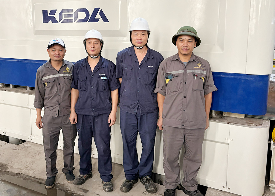 “蒸”战高温 海外奋战 ——MK（中国）一站式服务平台又一石英石生产线在越南投产